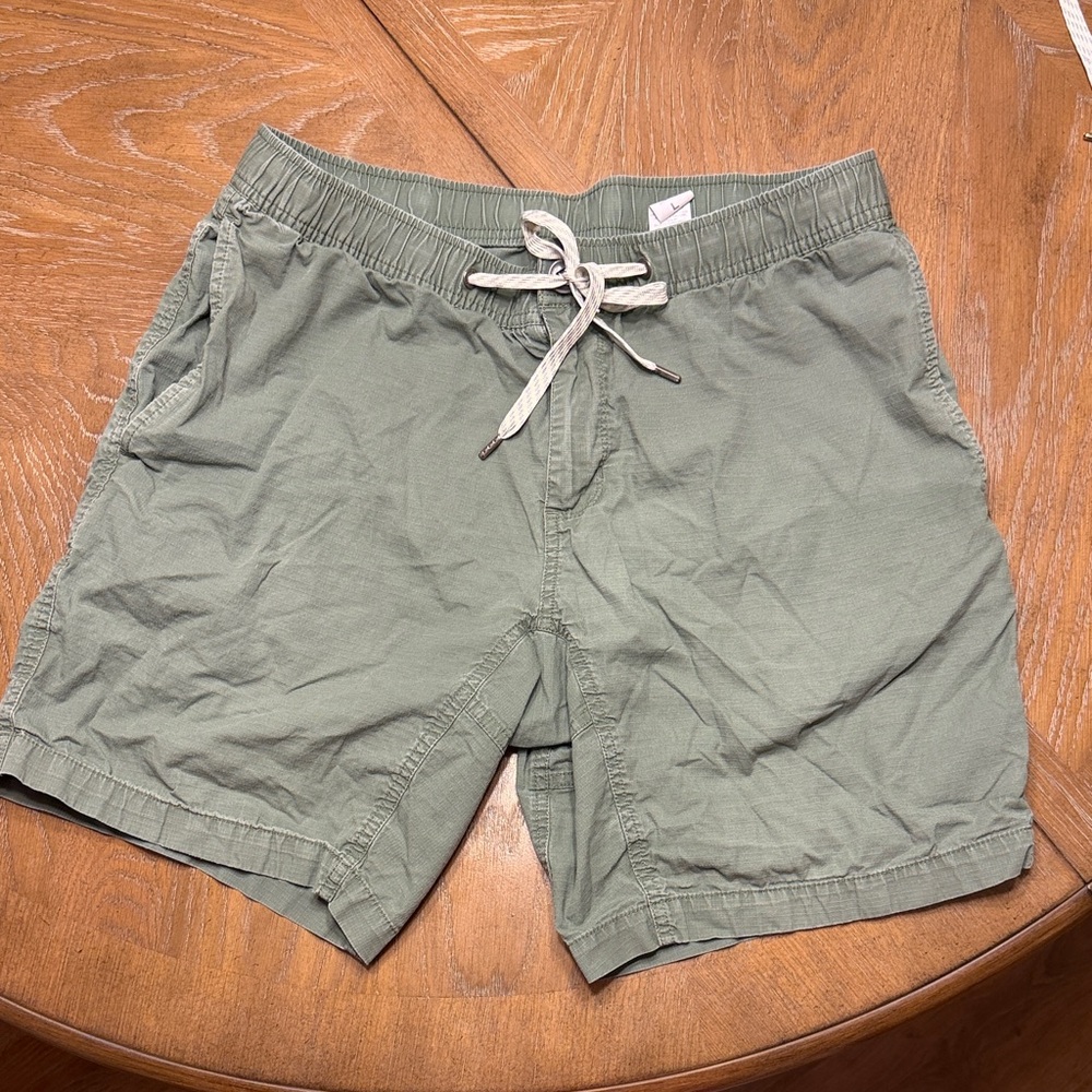 Vuori Olive Swim Trunks with Contrast Drawstring